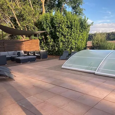 Gavial - Grande Maison Avec Piscine * Leon