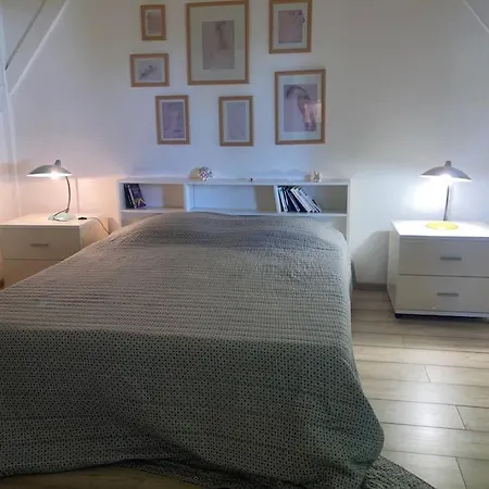 Gavial - Grande Maison Avec Piscine Villa